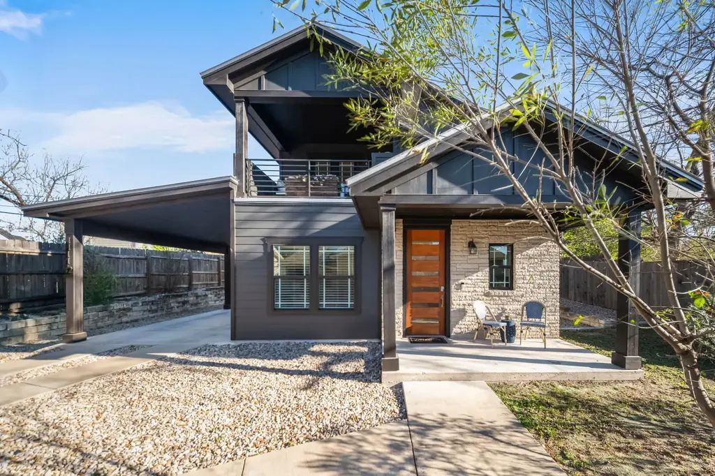 4411 Lareina Dr 2, Austin