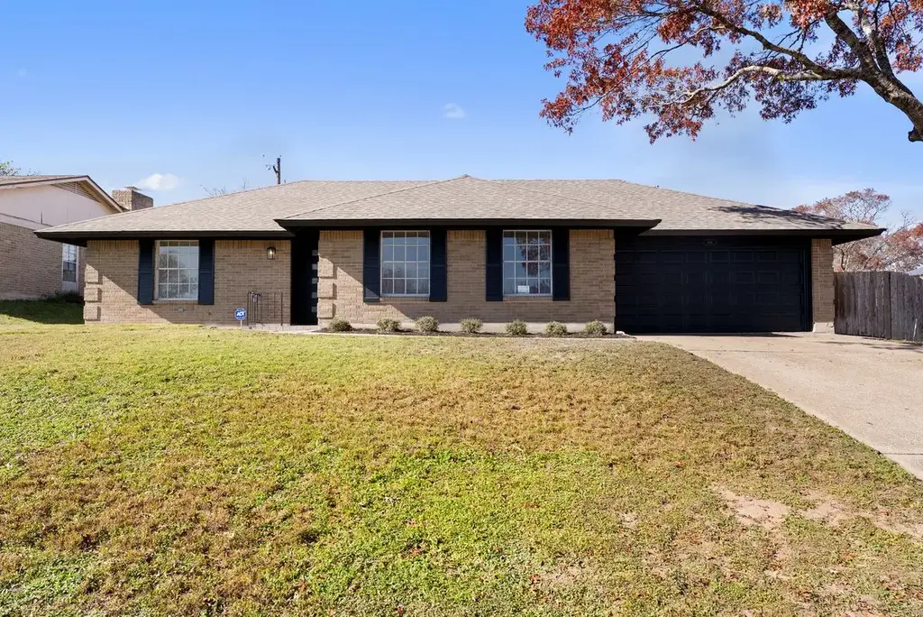 11918 Rennalee Loop, Austin