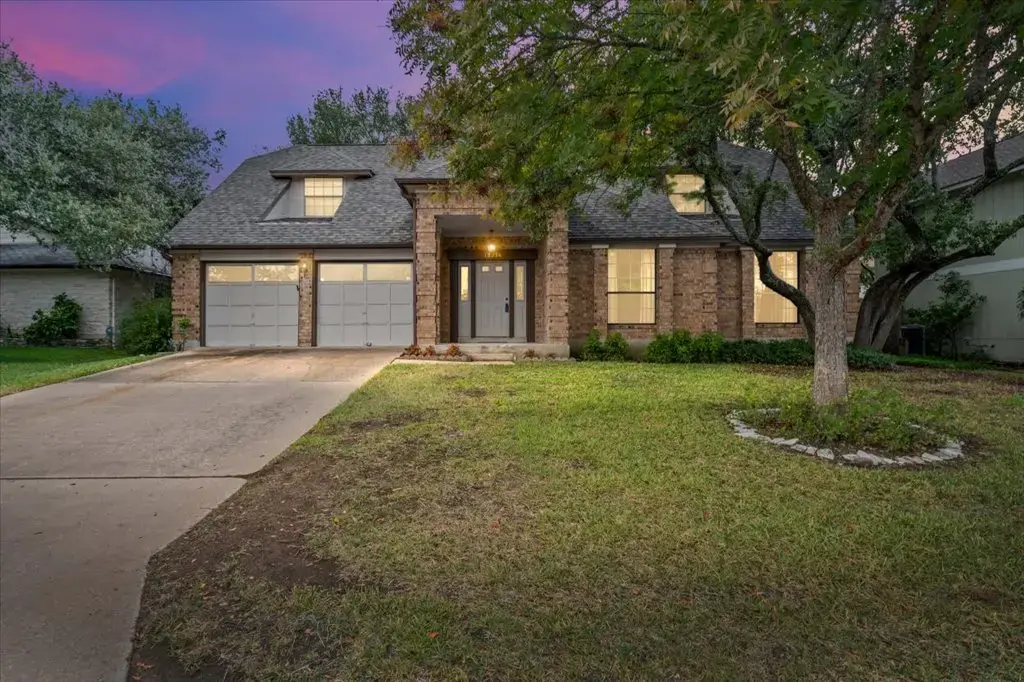 12036 Lincolnshire Dr, Austin