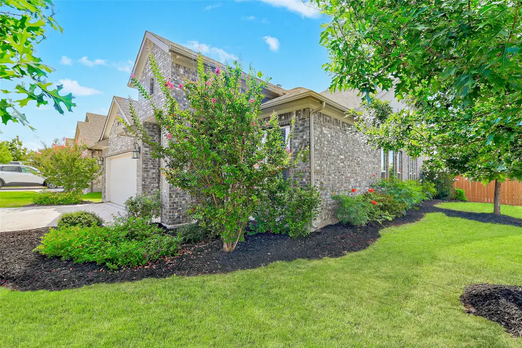 153 High Plains Dr, Georgetown