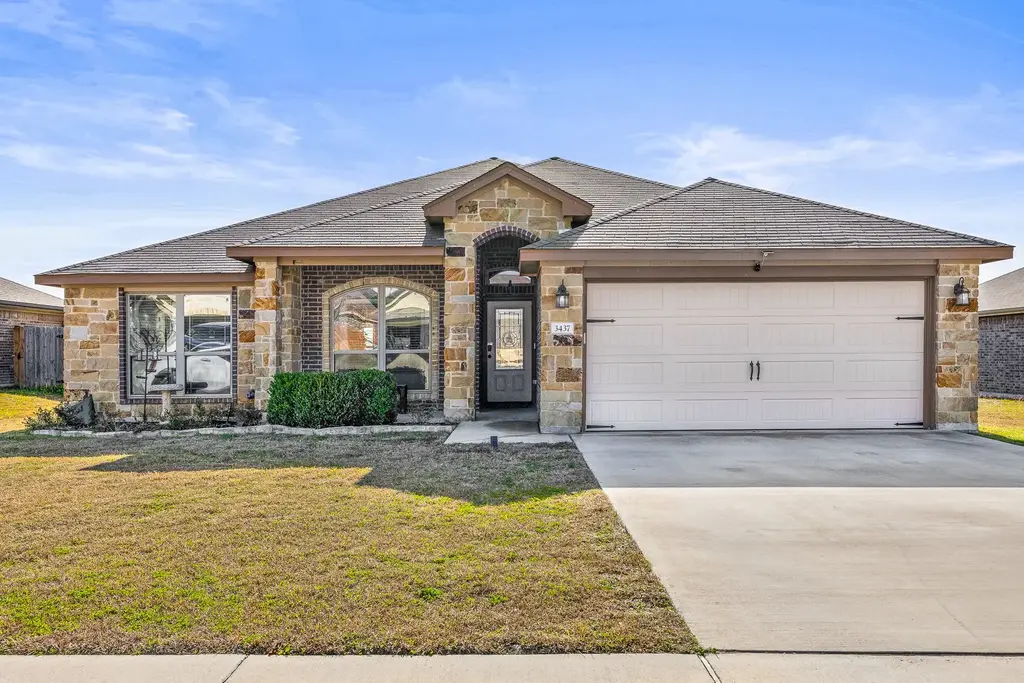 3437 Samuel St, Copperas Cove