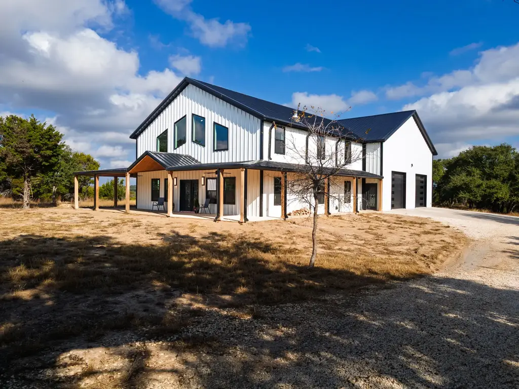 18248 Crows Ranch Rd, Salado