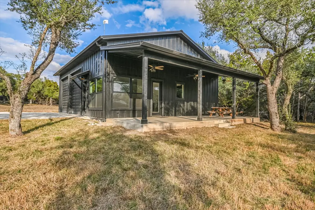 2531 Wayside Dr, Wimberley