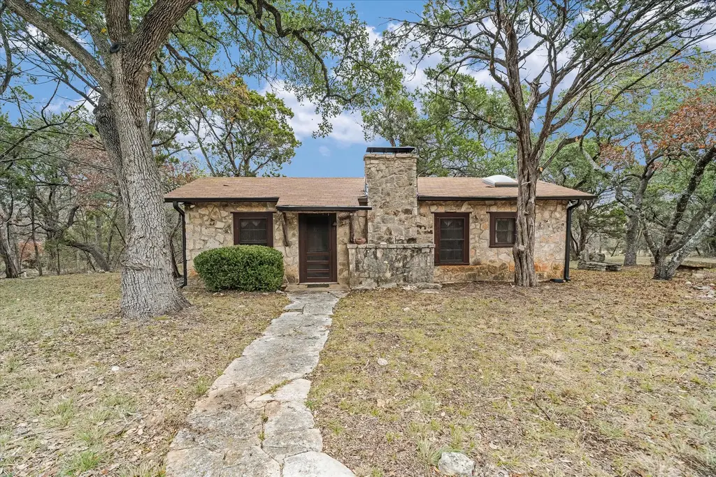 700 Cypress Creek Ln, Wimberley