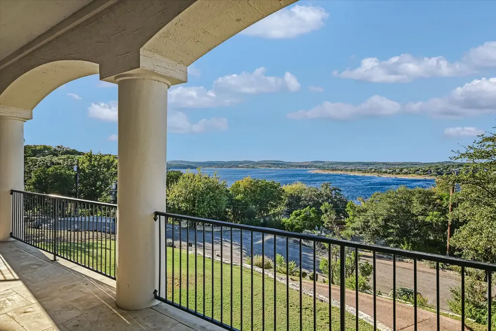 216 Corinthian St, Lakeway