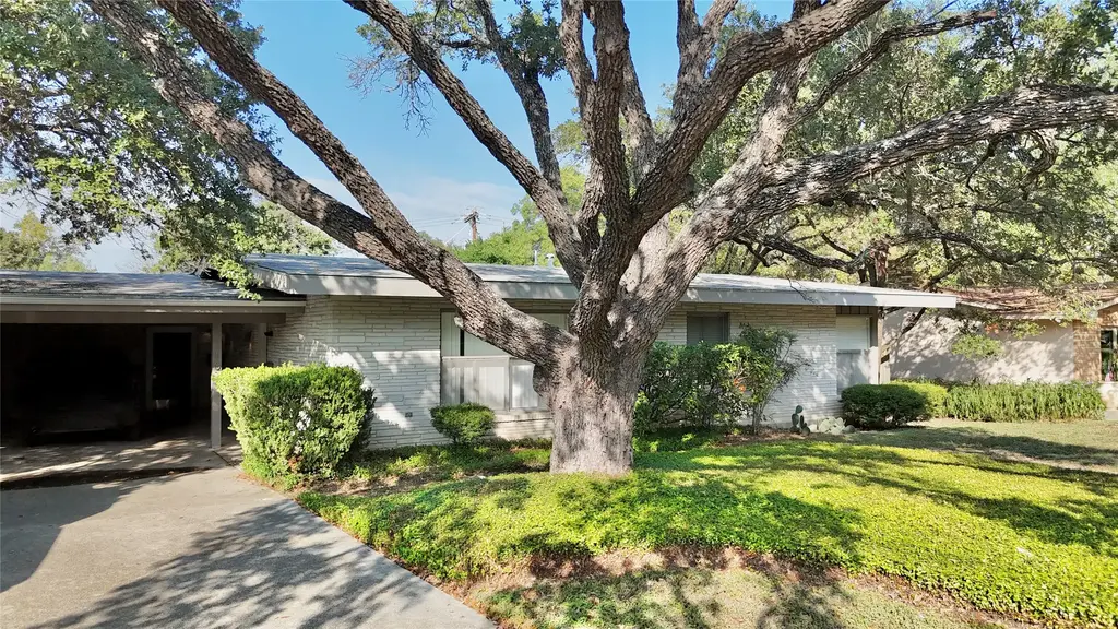 107 El Rancho Way 103 & 107, San Antonio