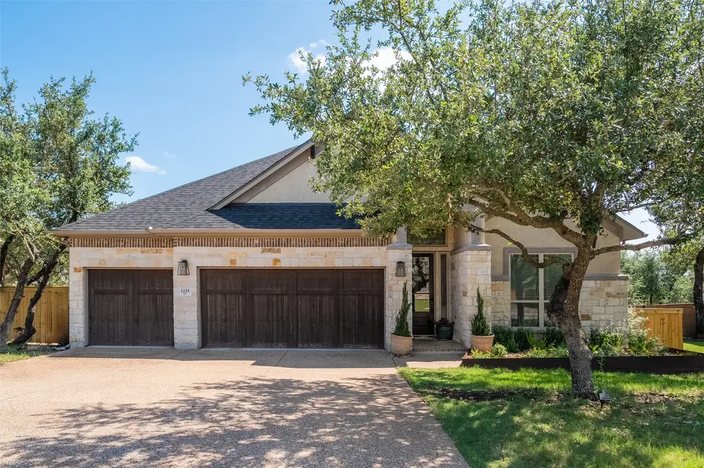 1225 Grassy Field Rd, Austin