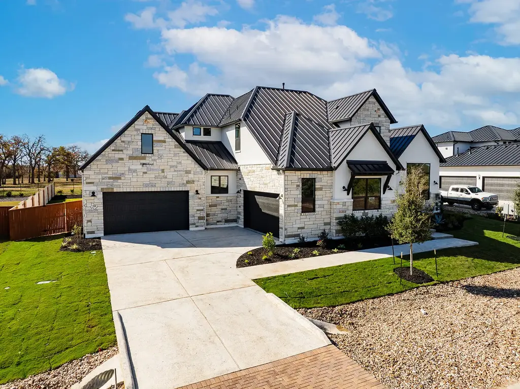 288 Crosswater Ln, Dripping Springs
