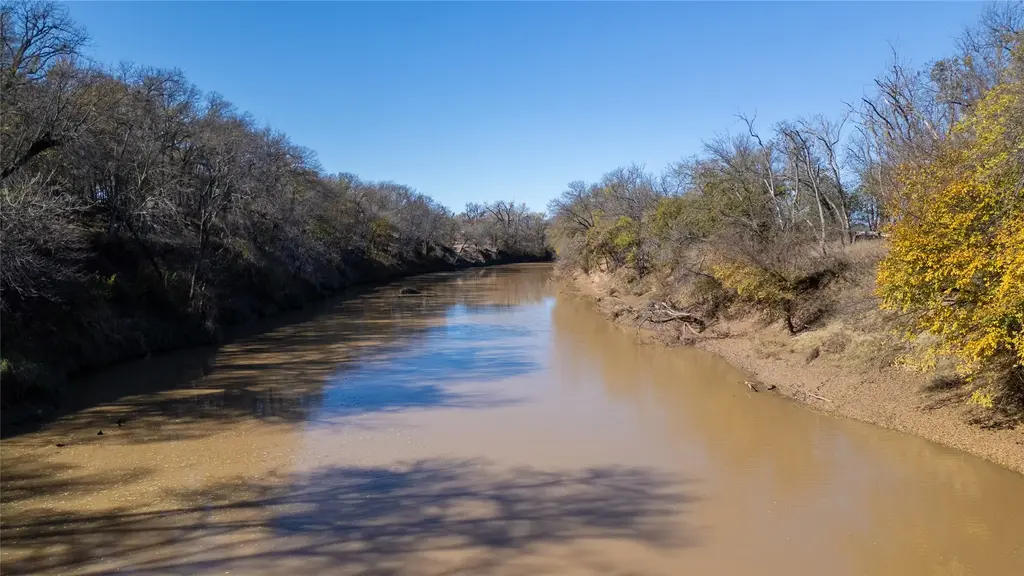 15 County Road 426 W, Goldthwaite