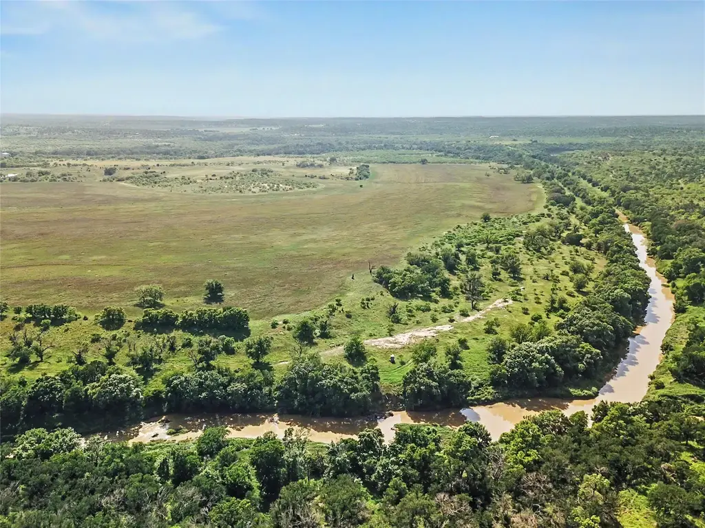 8498 County Road 121 Rd, San Saba