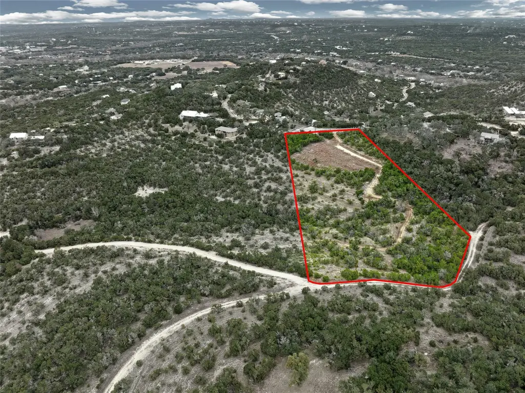 1541 Hilltop Dr, Wimberley