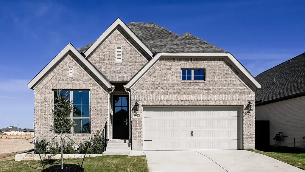 3927 Melody Rd, Lockhart