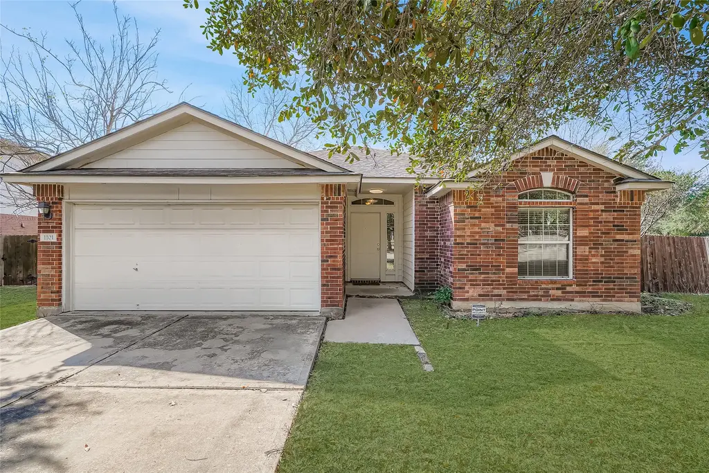 1101 Tudor House Rd, Pflugerville