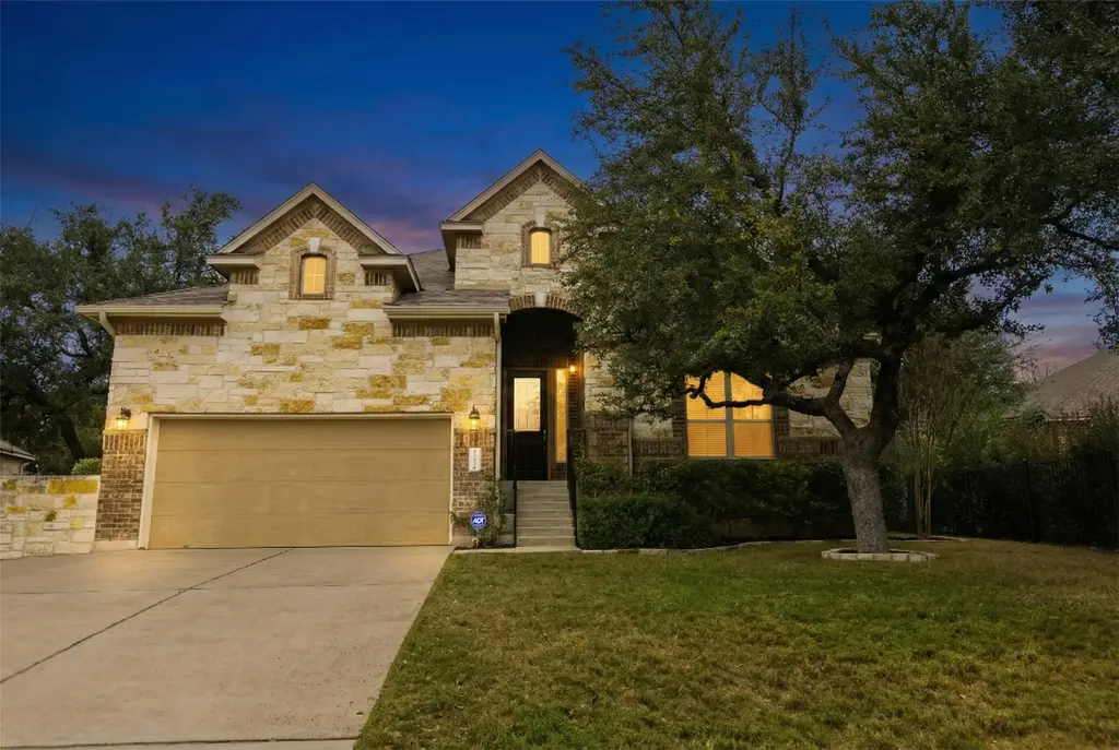 4808 Pyrenees Pass, Austin