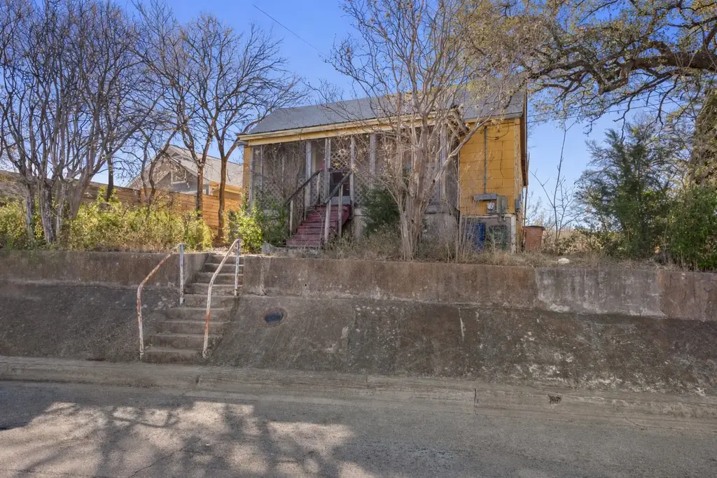 1001 Catalpa St, Austin