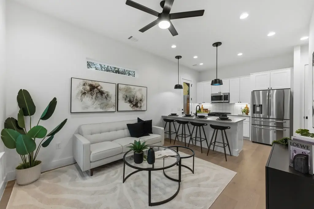 1809 Maple Ave 2, Austin