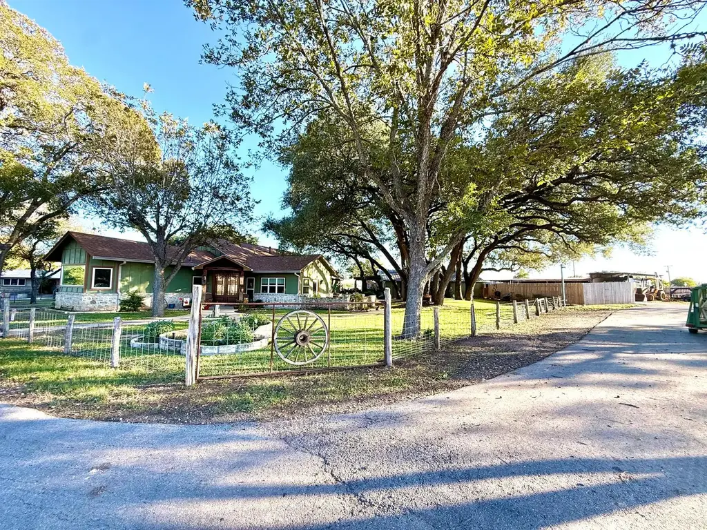 2425 Quail Foot St, San Antonio