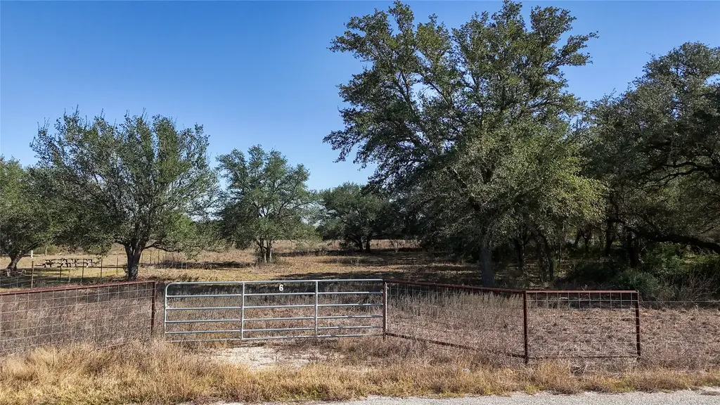 Tbd Krchnak Rd, Smithville