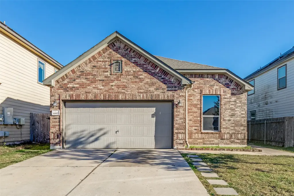 6817 Horseshoe Pond Dr, Del Valle