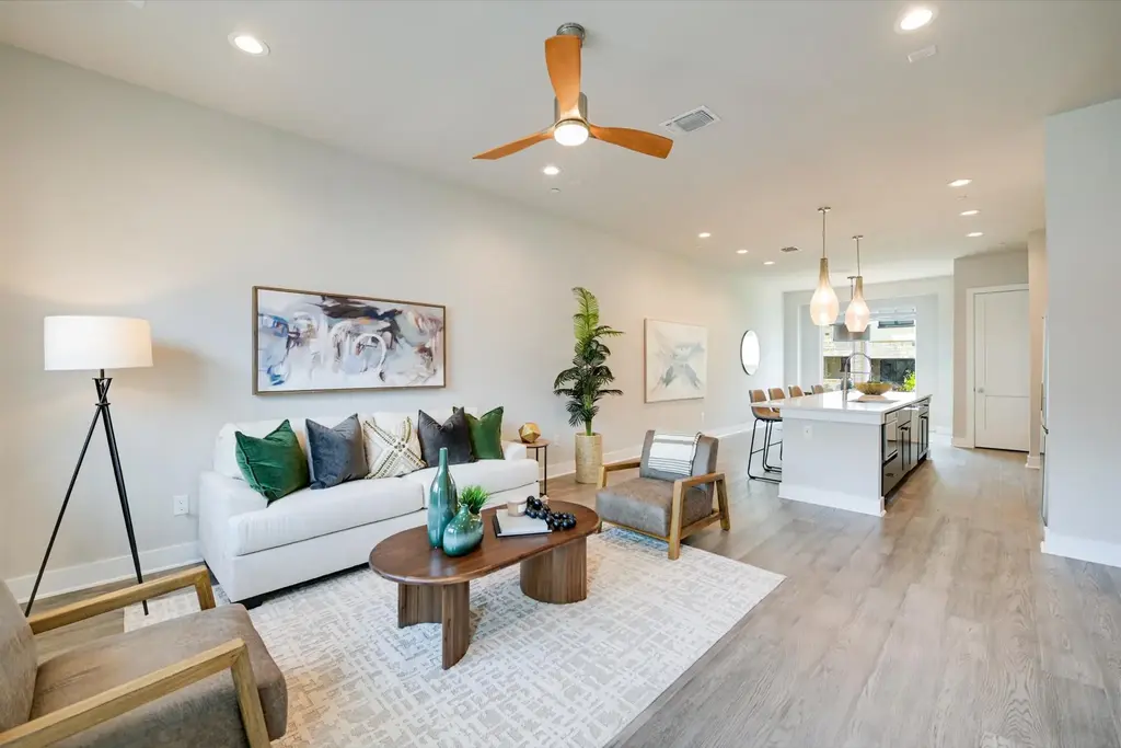4402 Authentic Dr 69, Austin