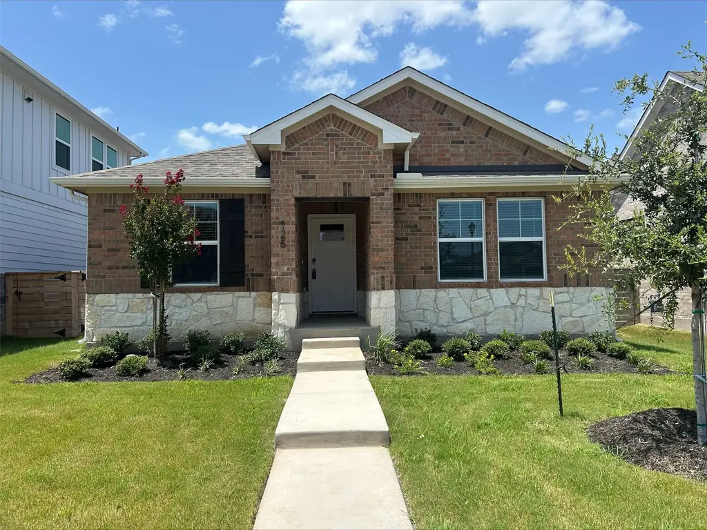 125 Zinnia Ln, Hutto