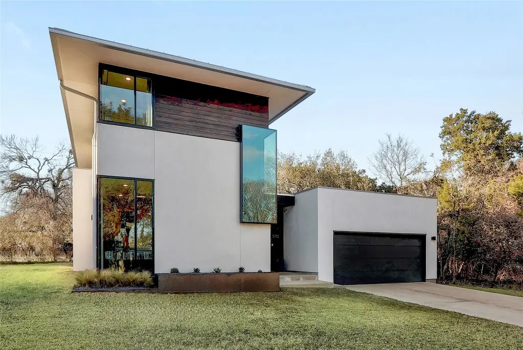 5710 Longhorn Lndg, Austin