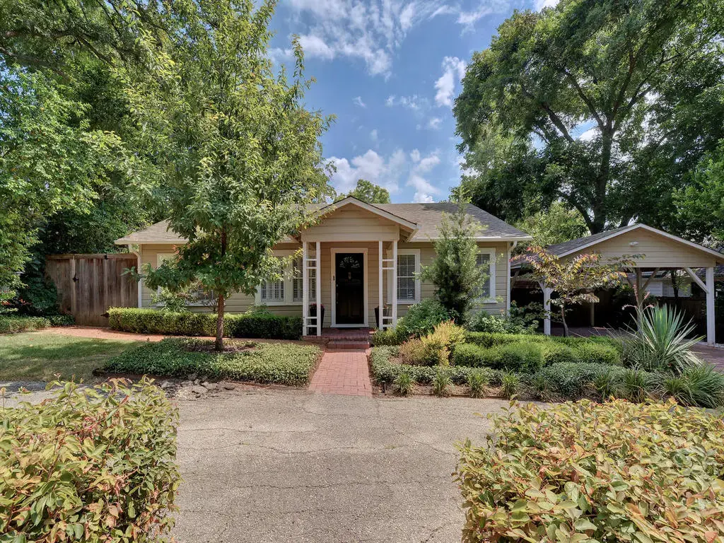 2204 Tower Dr, Austin