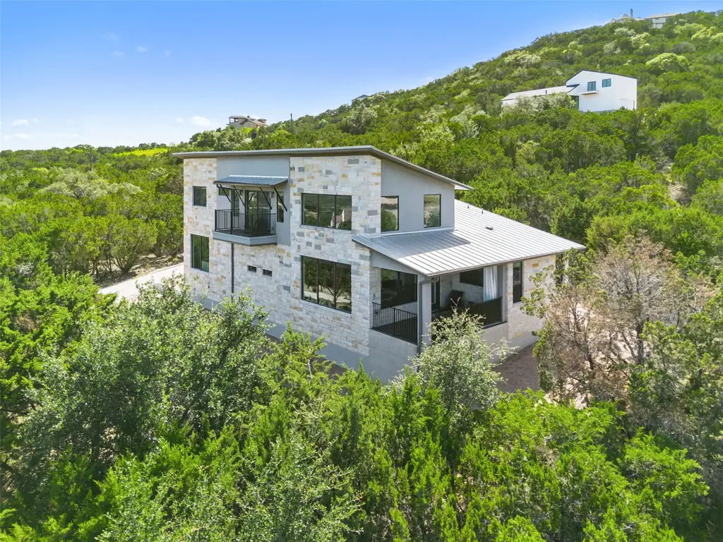 17644 W Reed Parks Rd, Jonestown