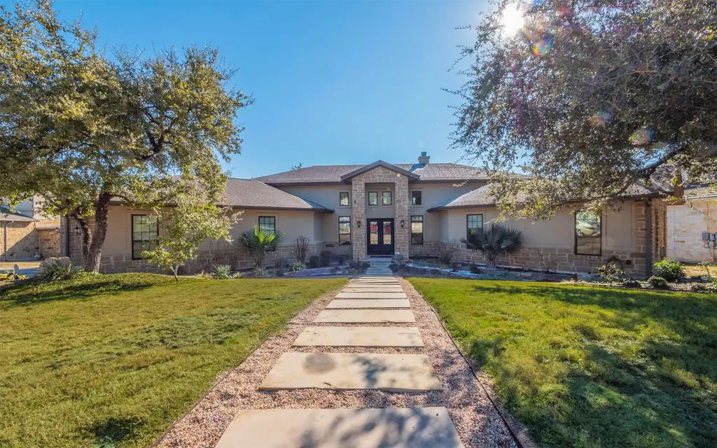 7804 Lazy River Cv, Austin