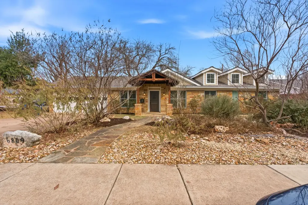 6809 Pioneer Pl, Austin