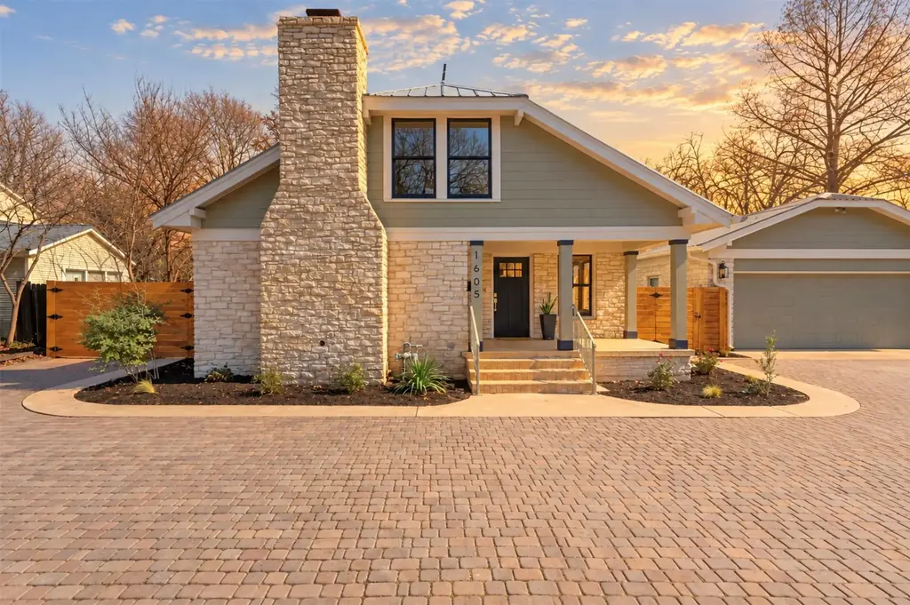 1605 S Austin Ave, Georgetown