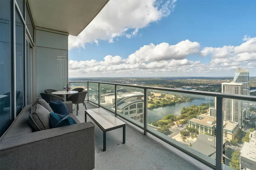200 Congress Ave 41q, Austin