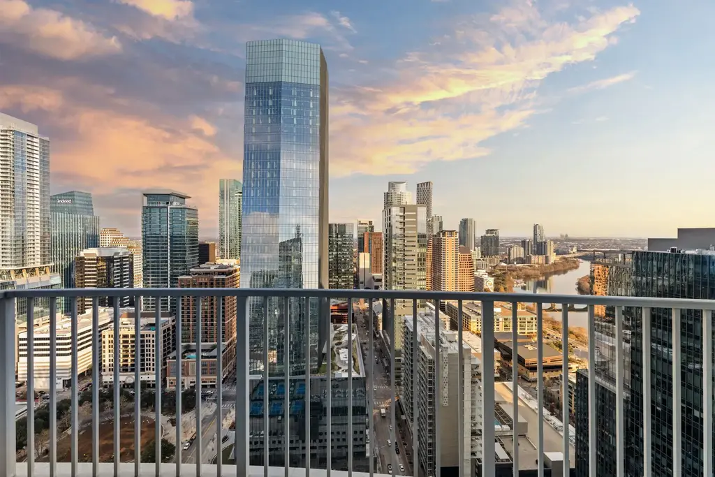 360 Nueces St 3703, Austin