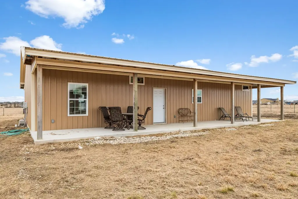 710 County Road 226, Florence