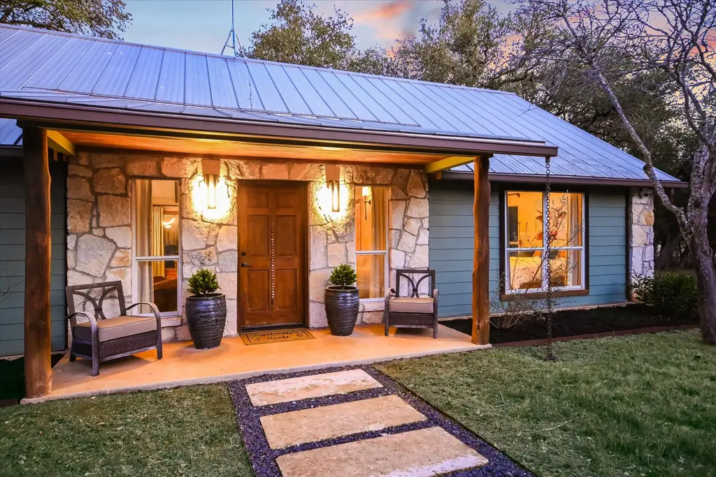 200 Windmill Oaks Dr, Wimberley