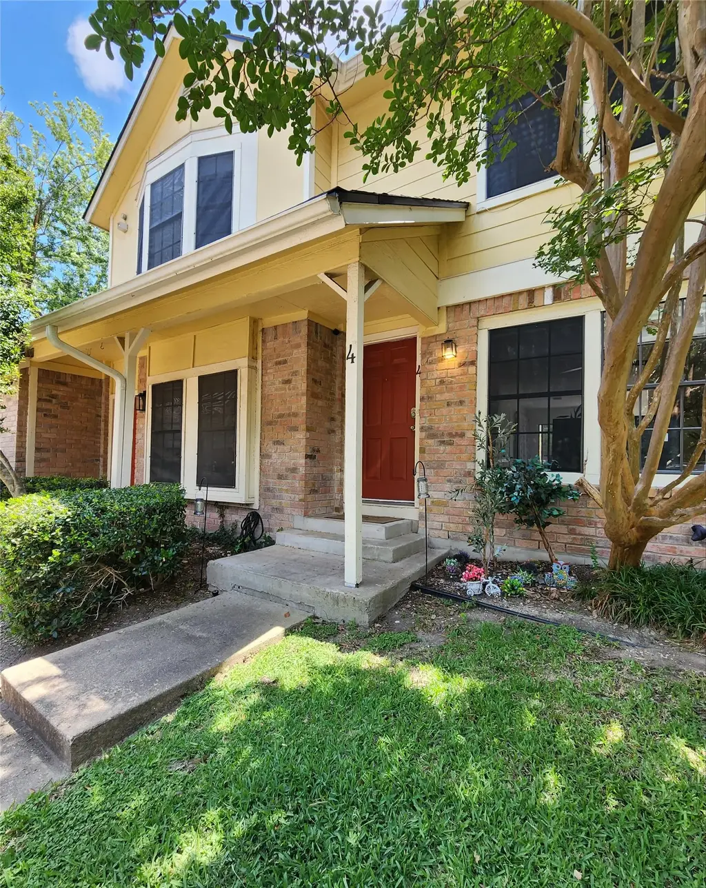 11901 Swearingen Dr 4, Austin