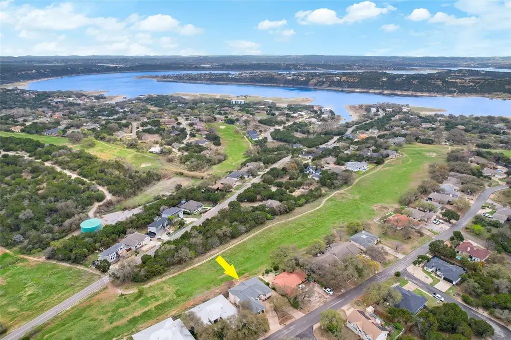 20711 Henry Ave, Lago Vista