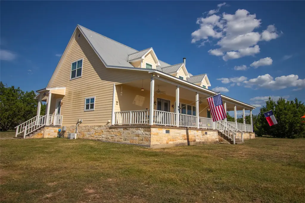 4237 County Road 330, Burnet