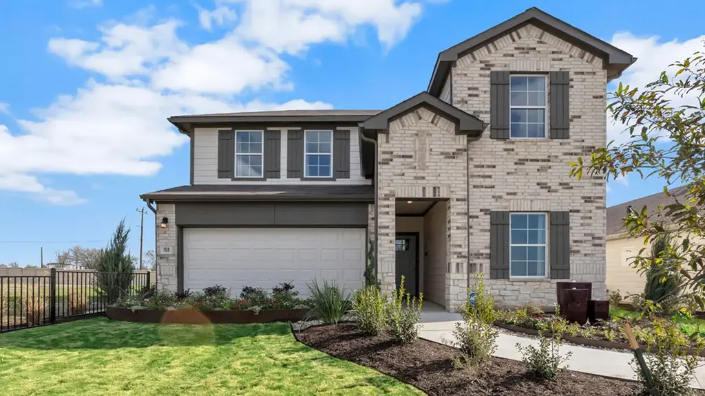 288 Mustang Lake Cir, Buda