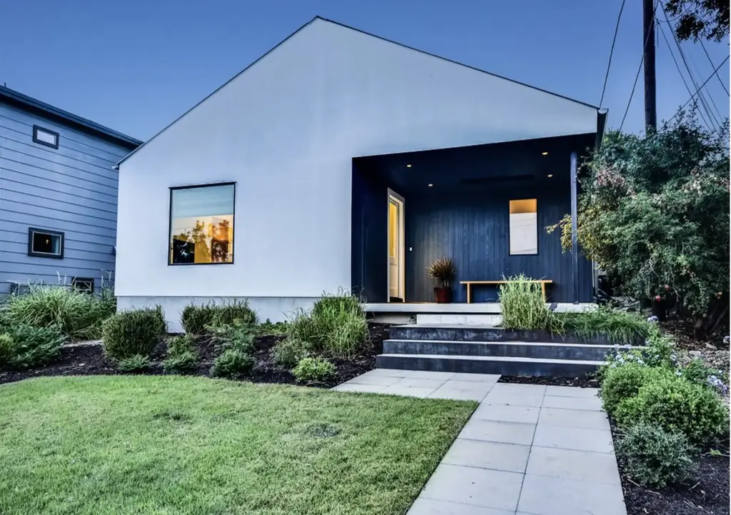 2308 1/2 E 9th St, Austin