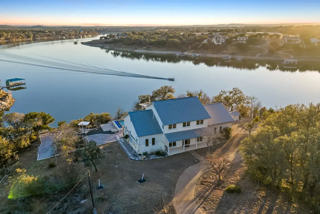4300 Travis Peak Trl, Marble Falls