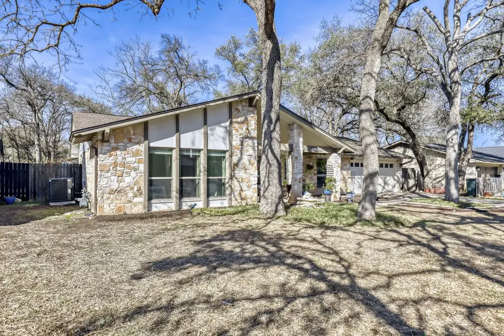 10502 Timbercrest Ln, Austin