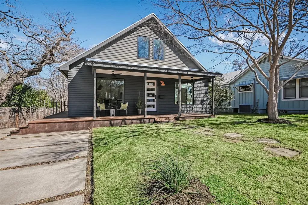 1620 W 10th St, Austin