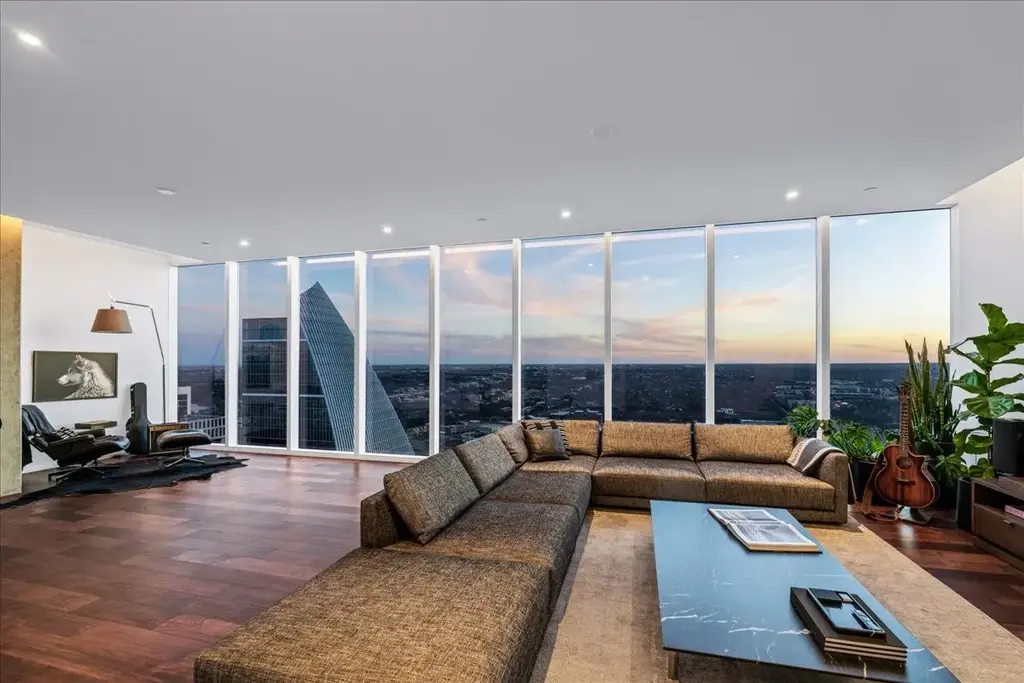 301 West Ave 4105, Austin