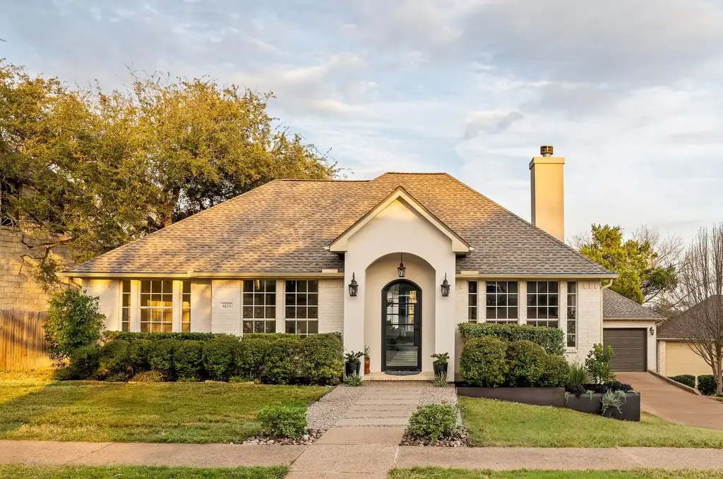 8125 Bottlebrush Dr, Austin