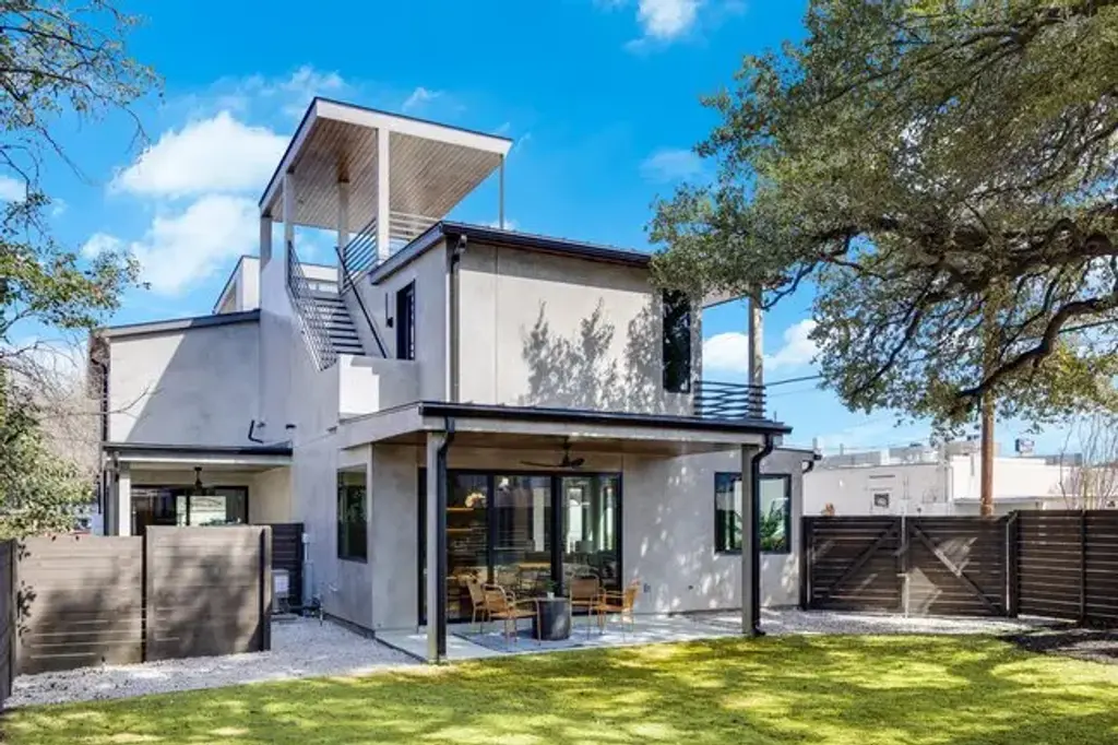 107 W Johanna St B, Austin