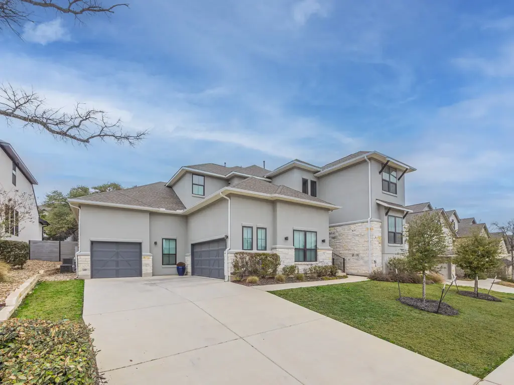 112 Hollytree Ct, Georgetown