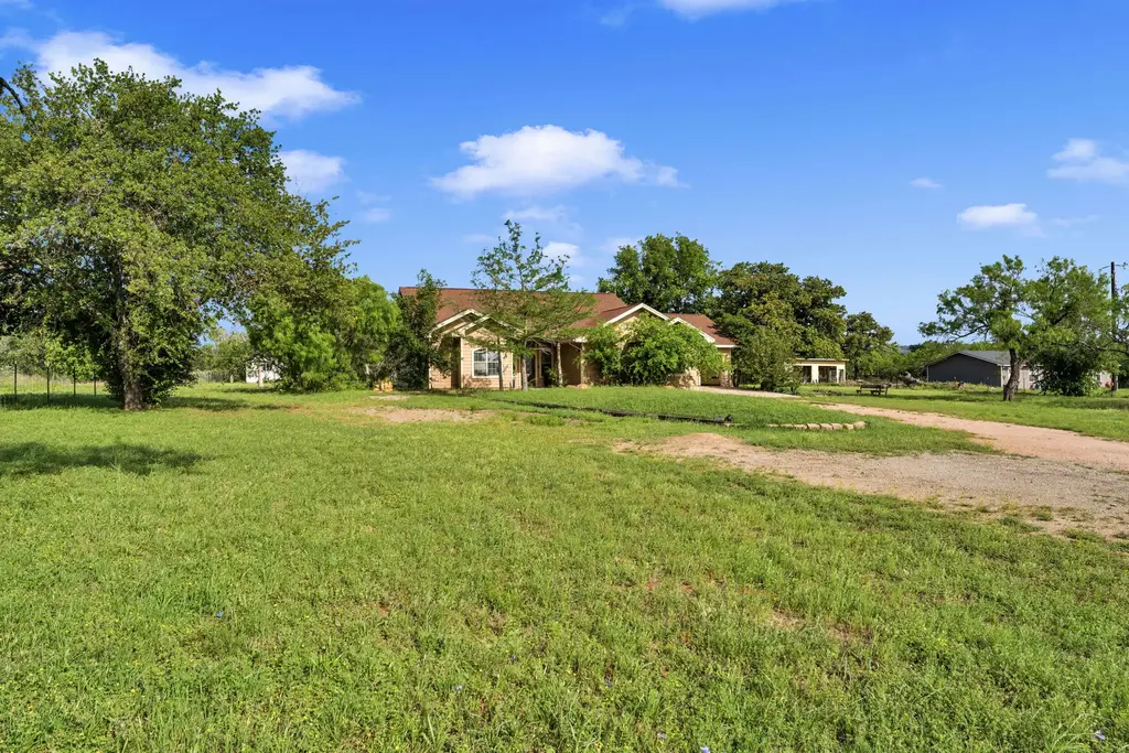 120 Zurita Trl, Marble Falls