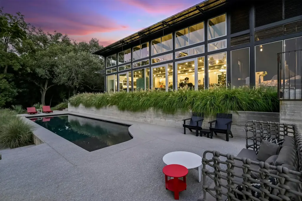 2212 River Hills Road, Austin