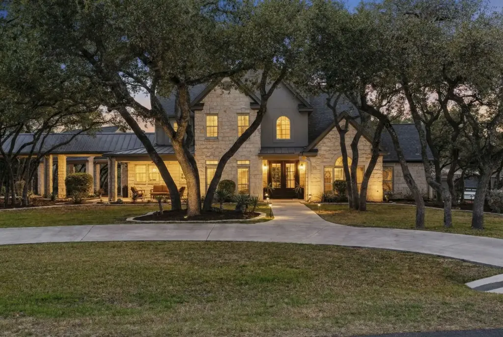 3412 Serene Hills Ct, Austin